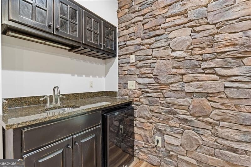 1355 White Road White - 37