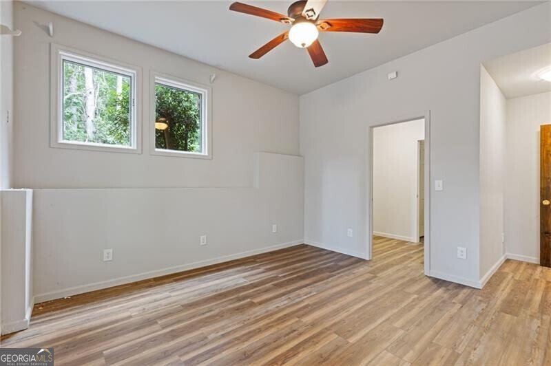 1355 White Road White - 42