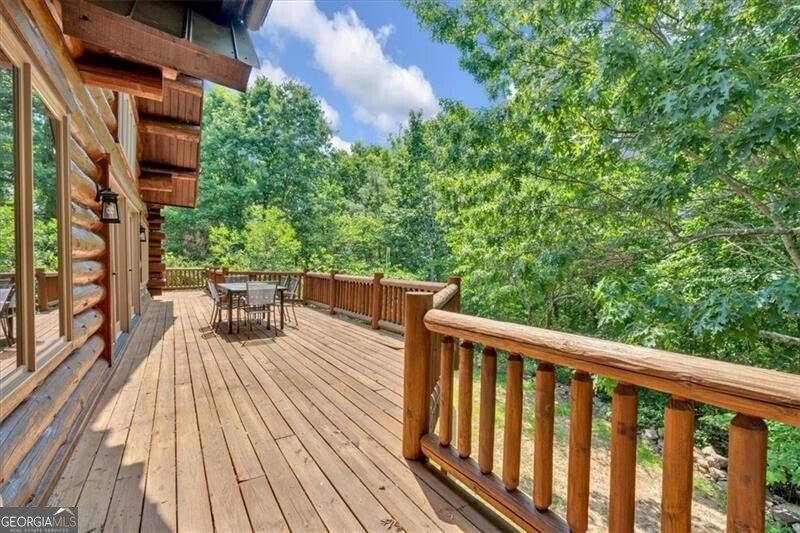 1355 White Road White - 46