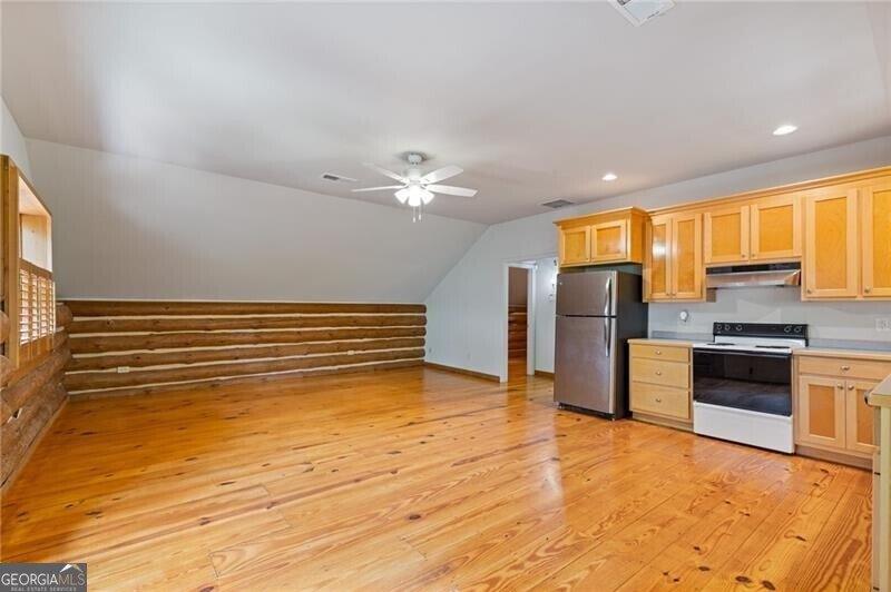1355 White Road White - 56
