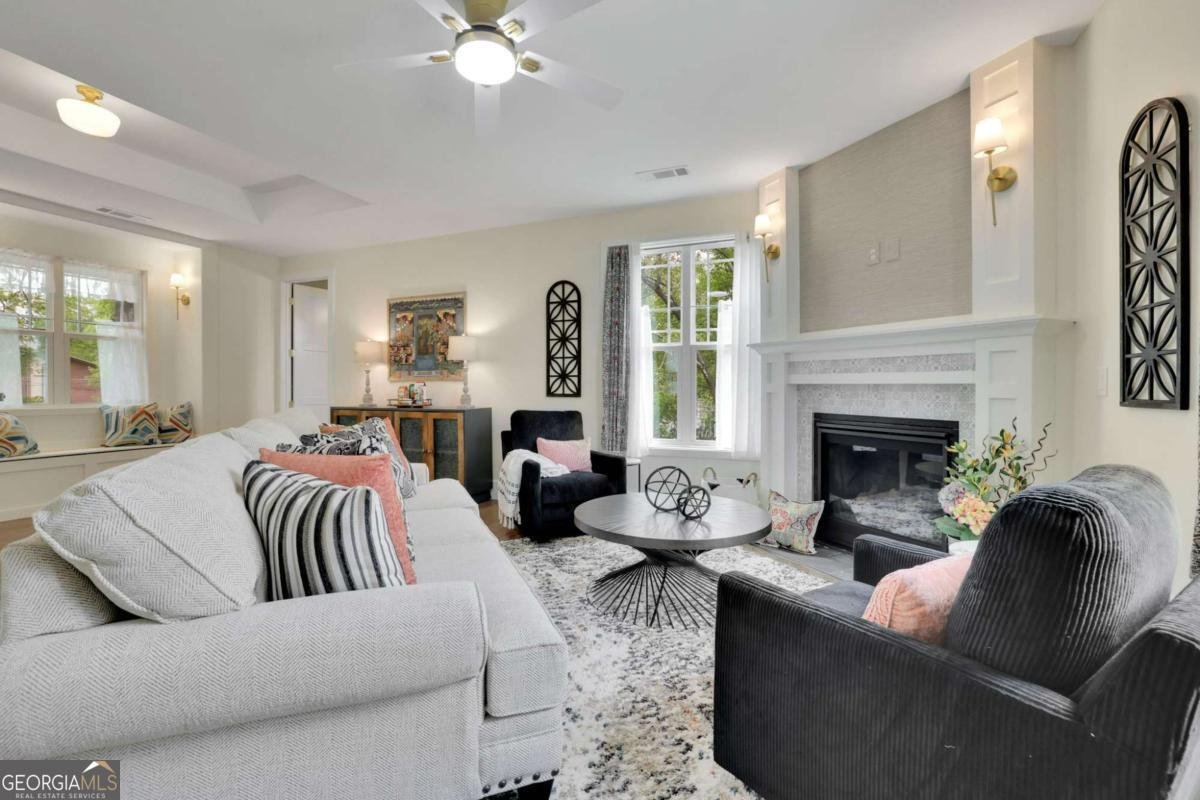 5995 Spring Street Austell - 33