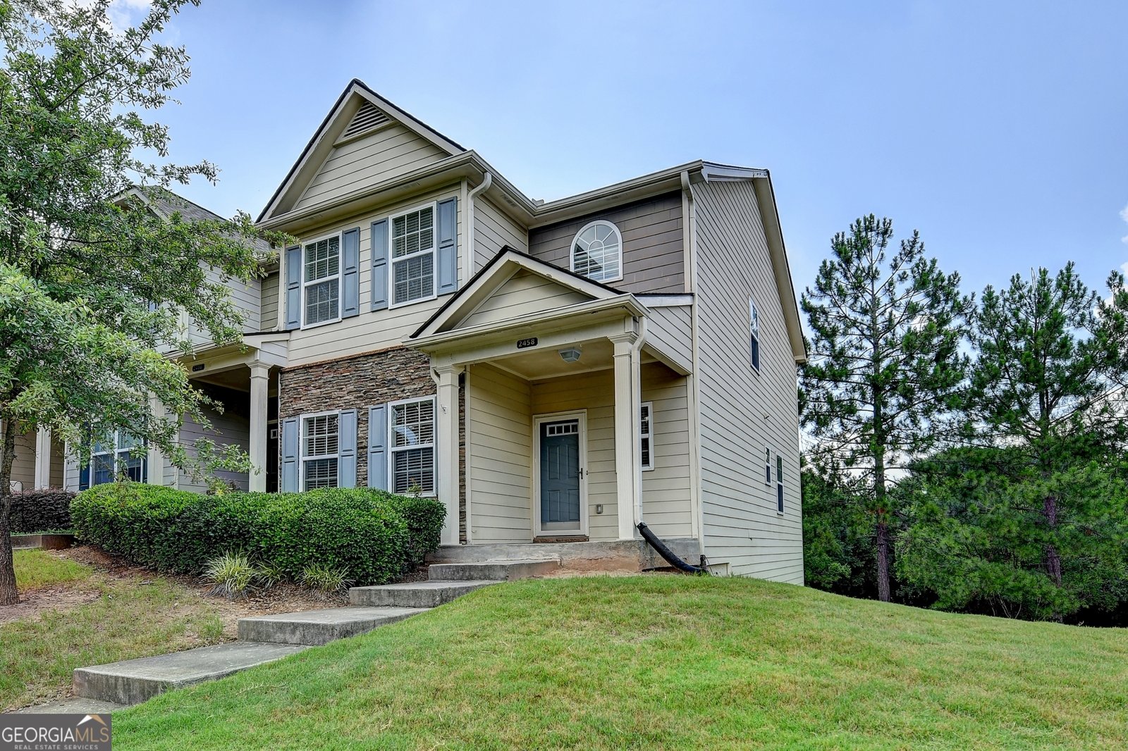 2458 Suwanee Pointe Drive Lawrenceville - 1