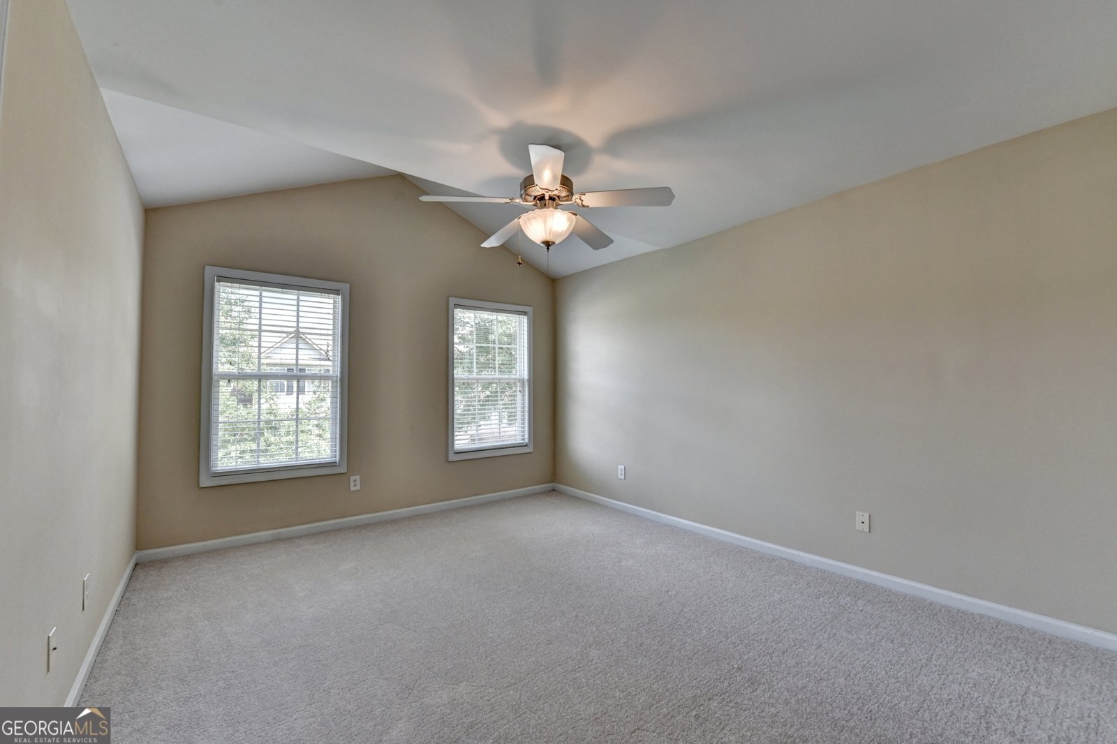 2458 Suwanee Pointe Drive Lawrenceville - 19