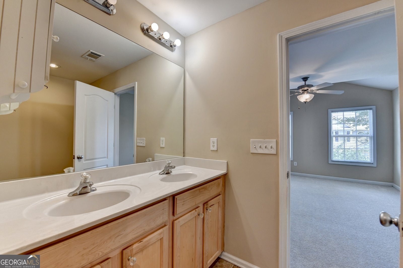 2458 Suwanee Pointe Drive Lawrenceville - 27