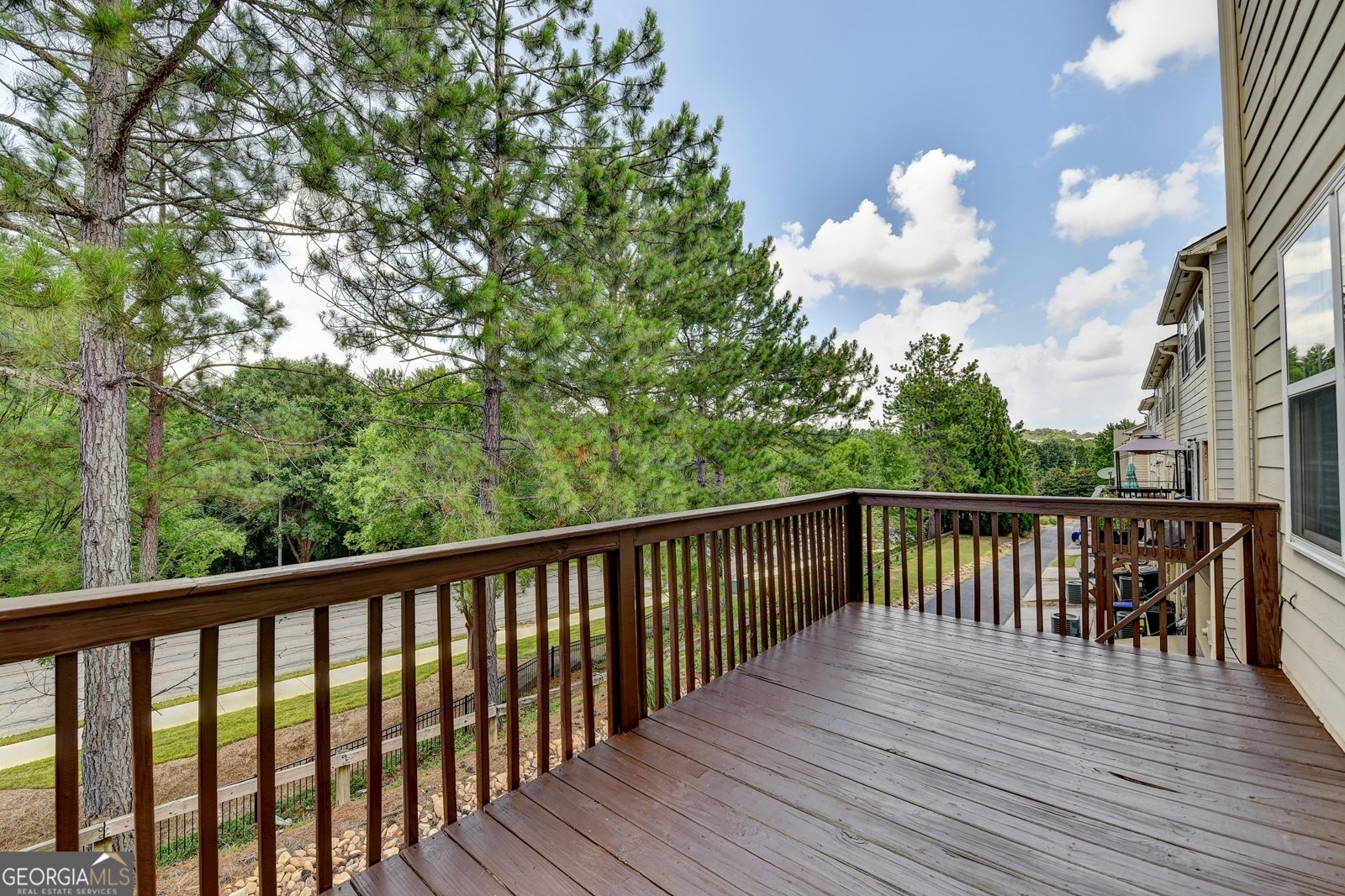 2458 Suwanee Pointe Drive Lawrenceville - 35