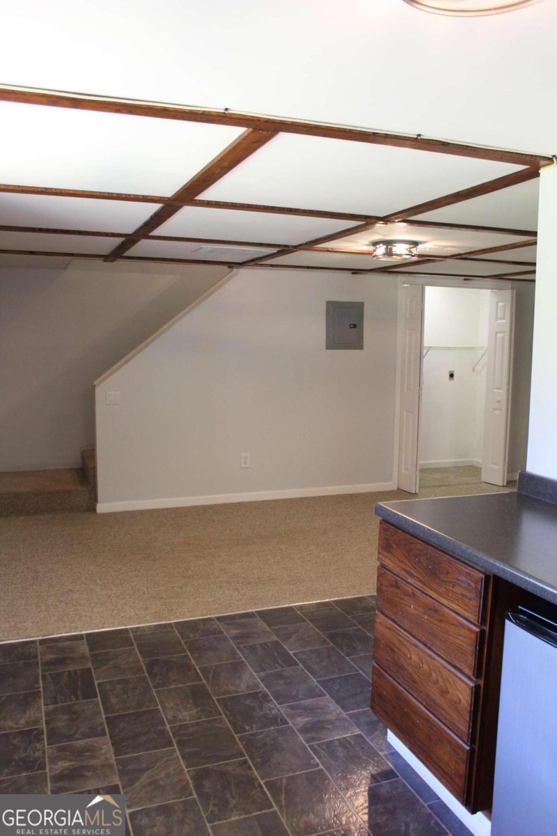 2057 HIGH SHOALS Road Dallas - 17