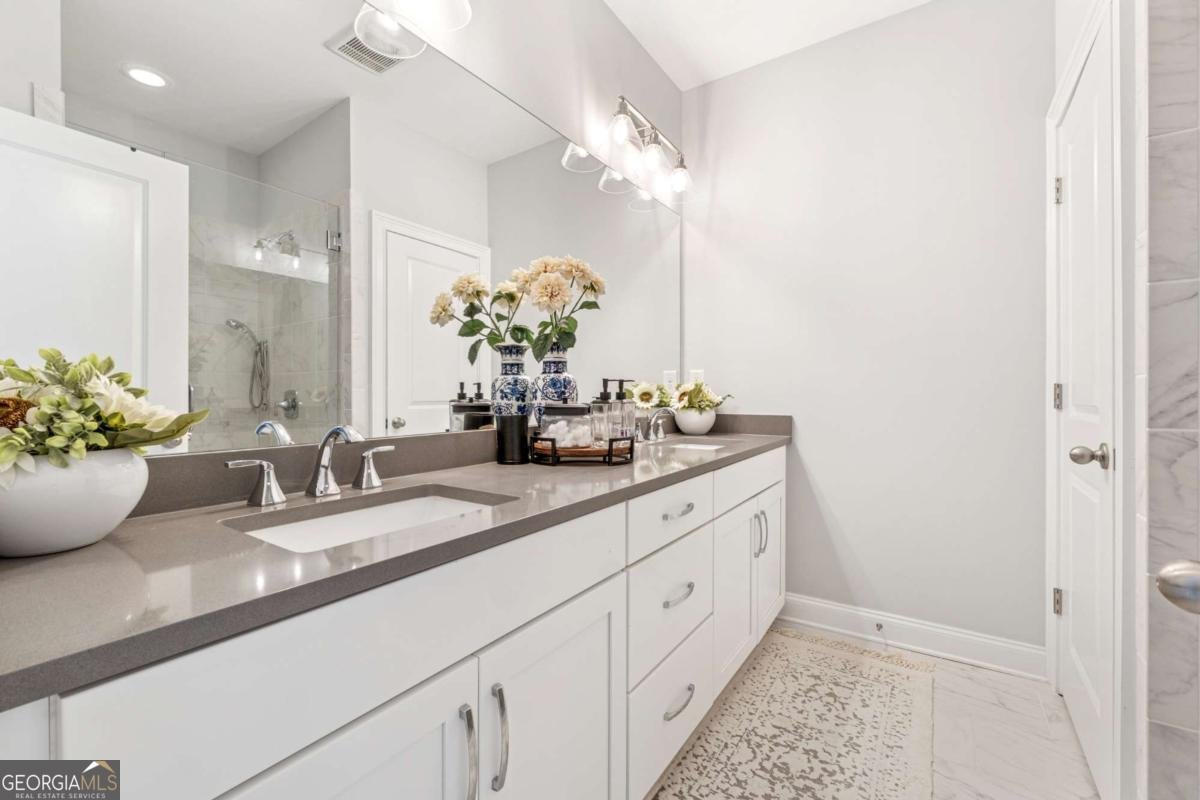 6686 Sterling Drive Atlanta - 27