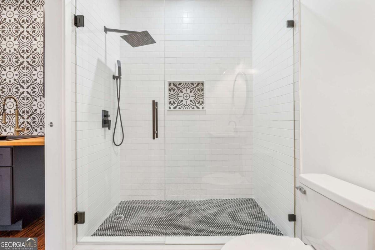 6686 Sterling Drive Atlanta - 35
