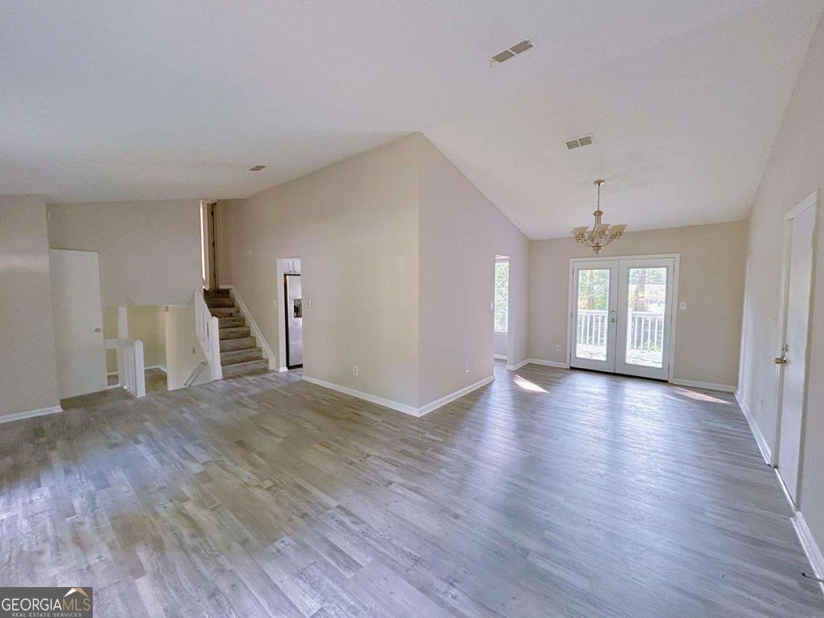 566 Aberdeen Drive Stone Mountain - 3