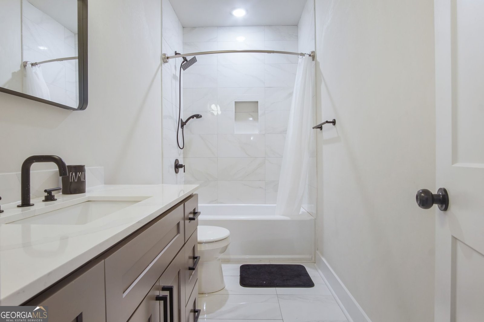 2091 Tudor Castle Circle Decatur - 31