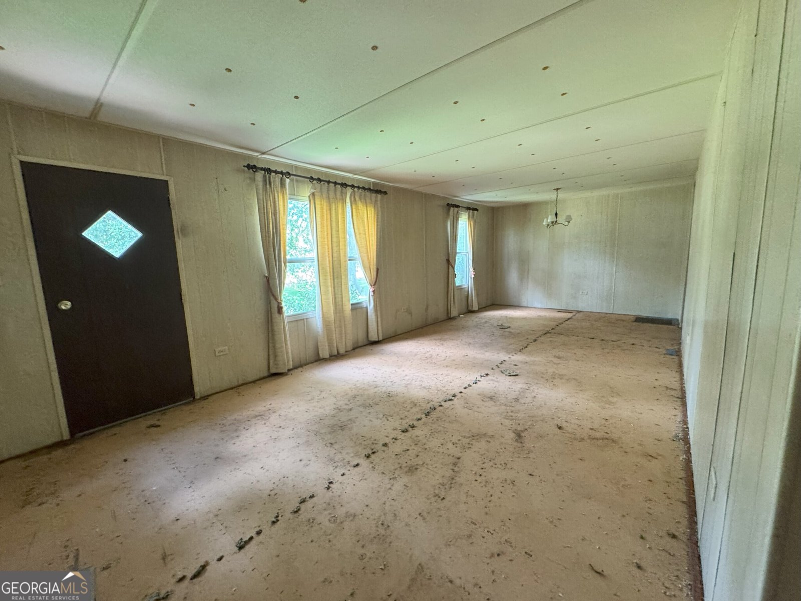 6122 Poplar Road Albany - 13