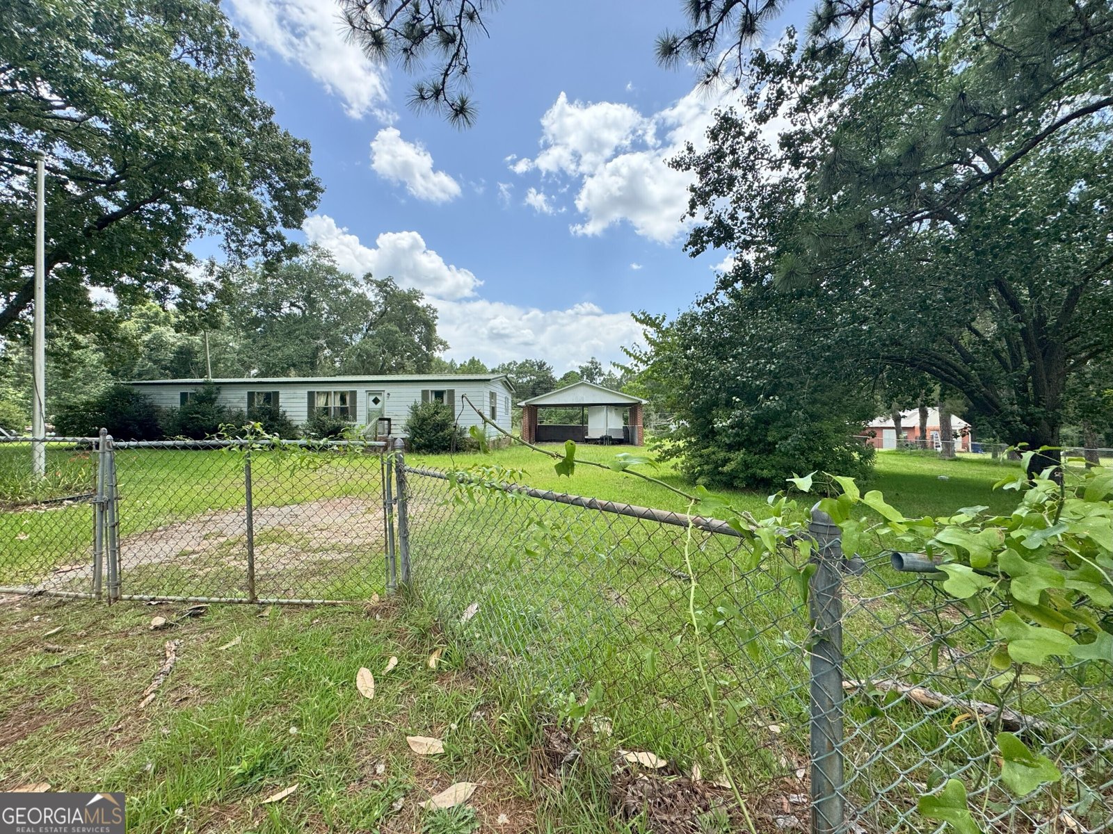 6122 Poplar Road Albany - 16