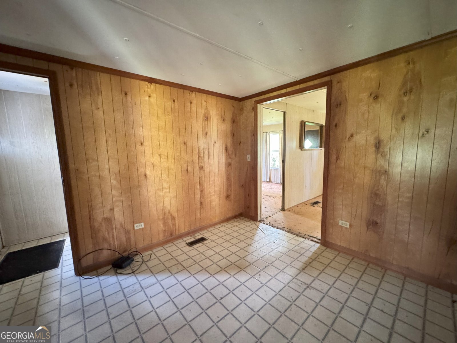 6122 Poplar Road Albany - 3