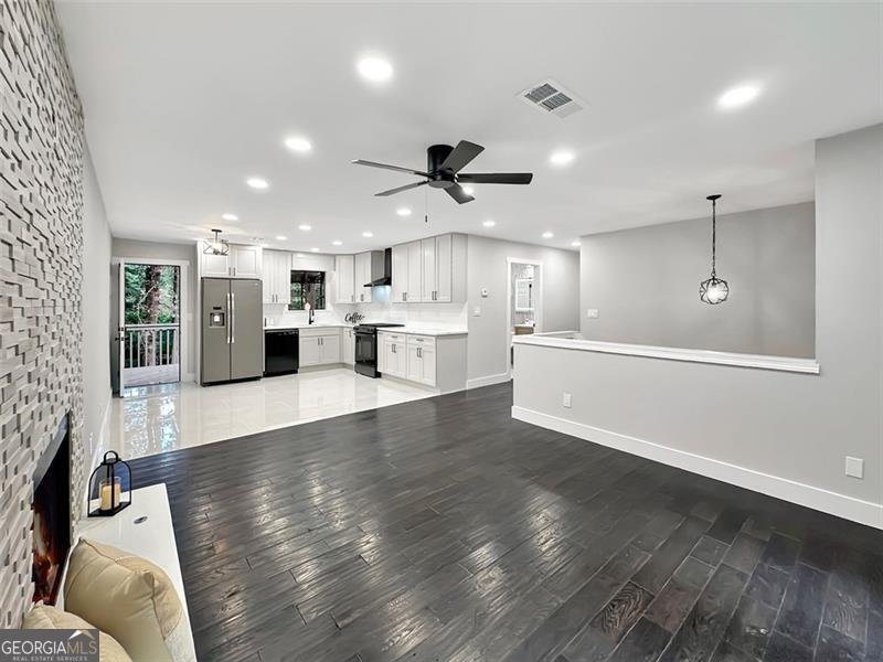 2555 Rexs Place Buford - 10