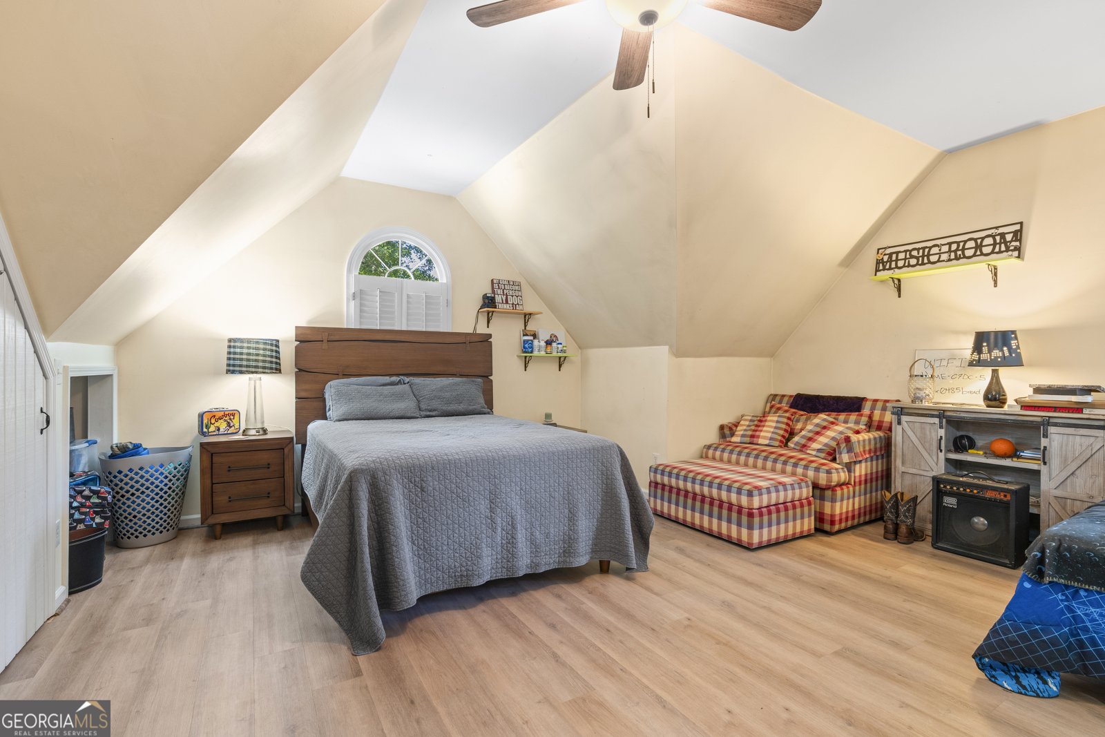 302 Oak Lawn Court Peachtree City - 2