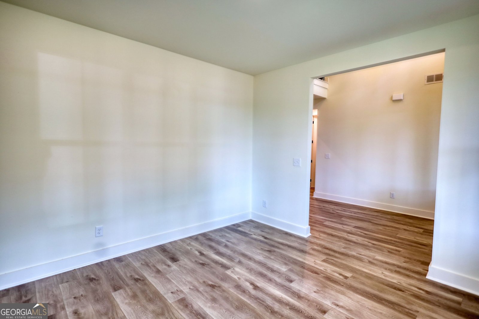 460 Ridge Point Drive Monticello - 10
