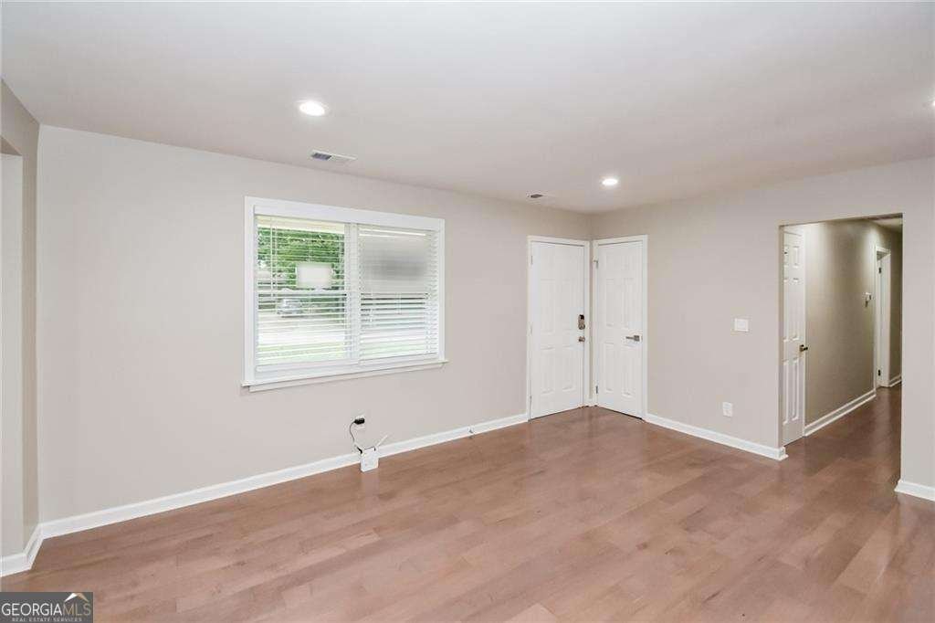 429 Landers Drive Mableton - 2
