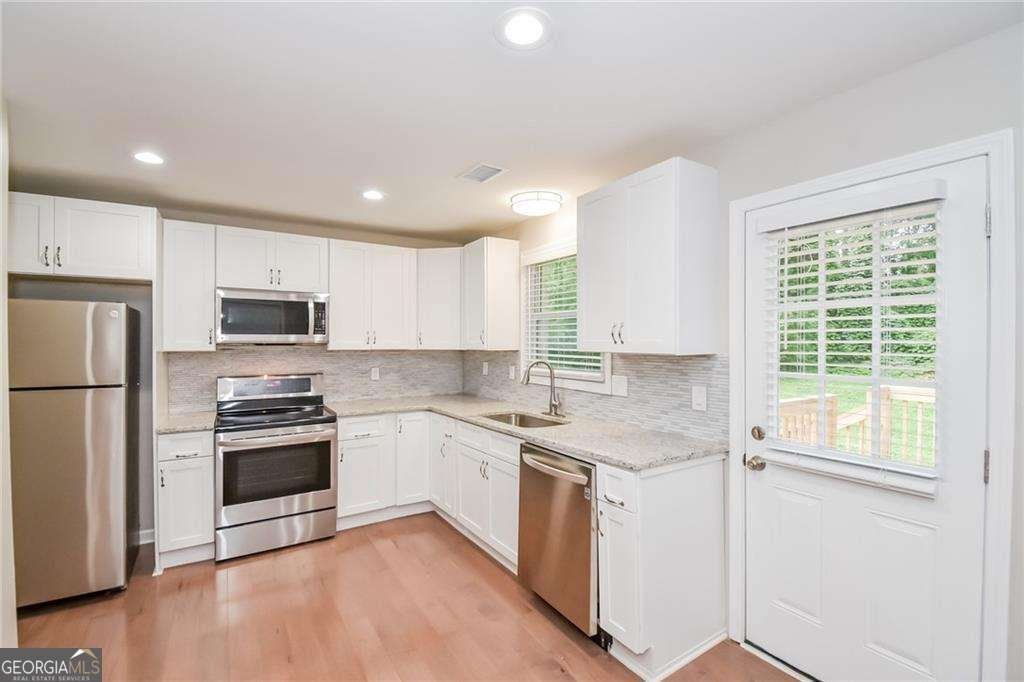 429 Landers Drive Mableton - 4