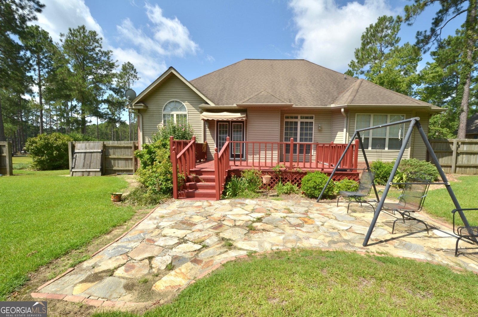 281 N Lakes Drive Eastman - 26