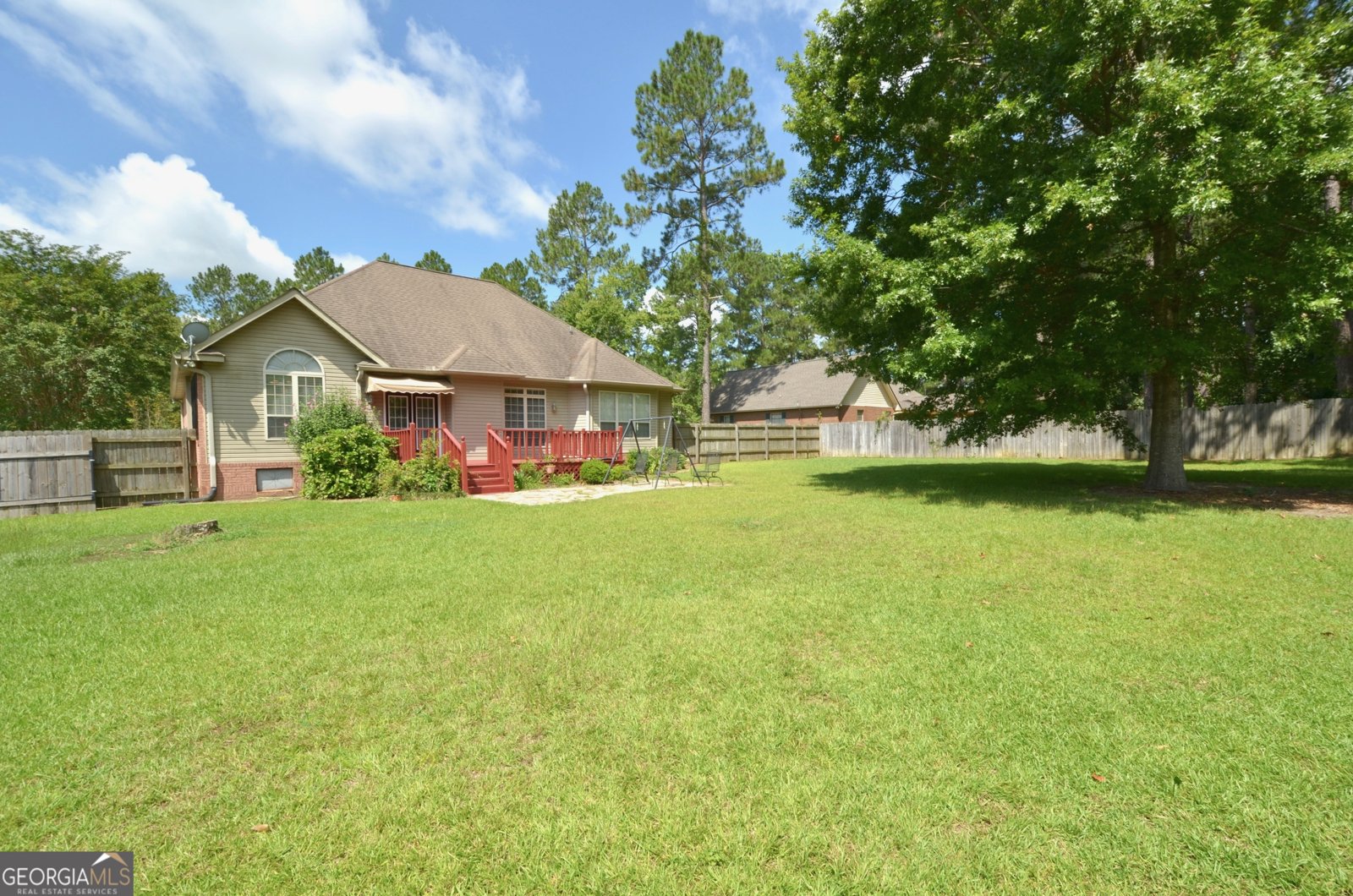 281 N Lakes Drive Eastman - 30
