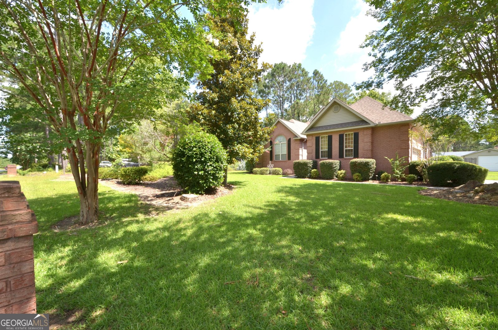281 N Lakes Drive Eastman - 34