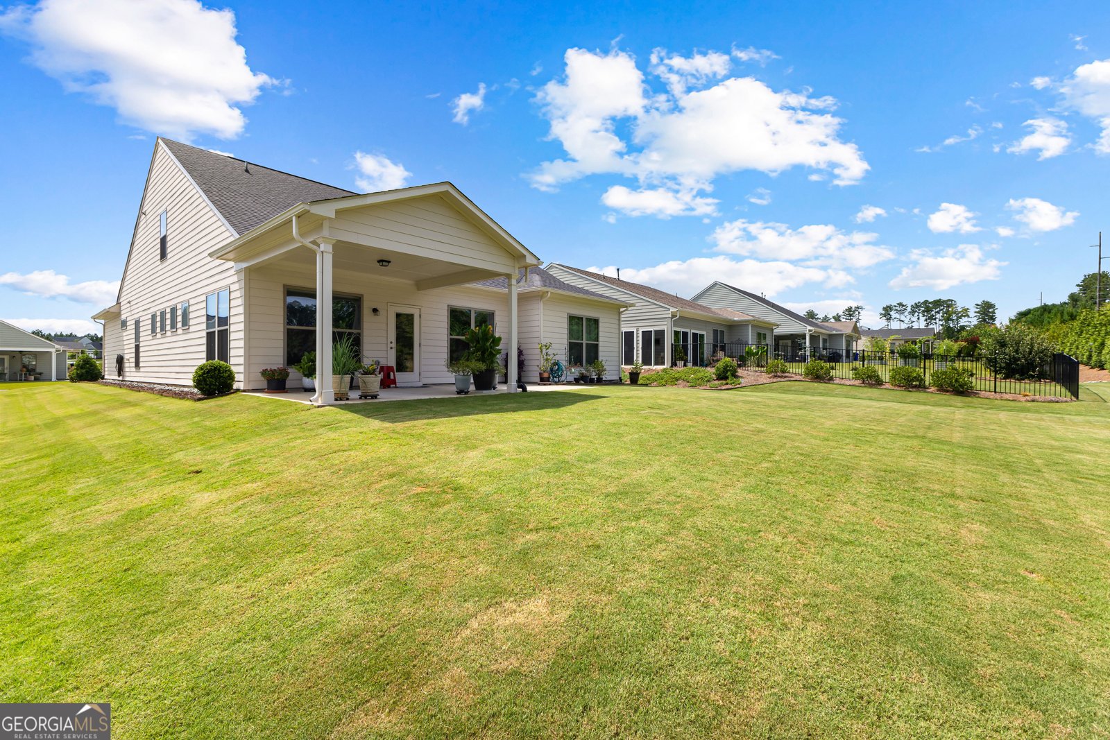 324 Elkins Place Peachtree City - 2