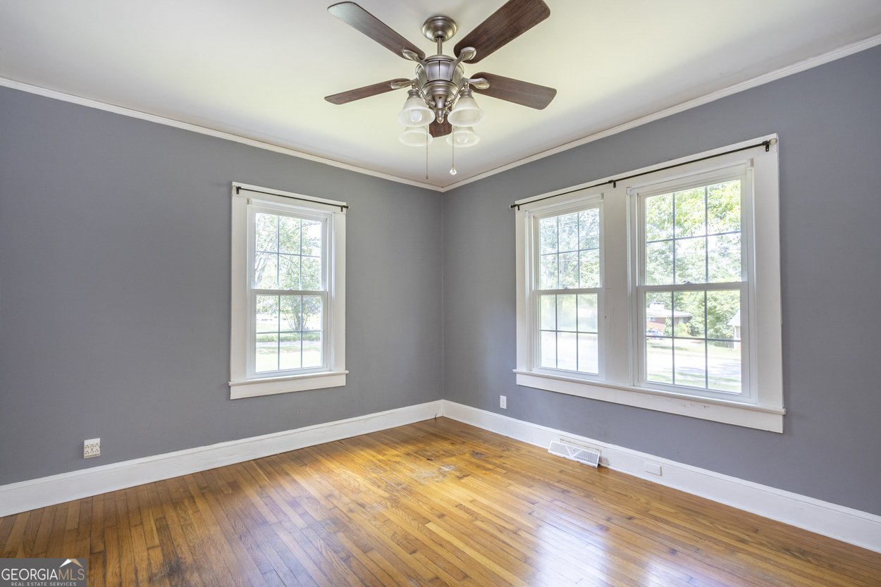 560 Athens Street Hartwell - 16