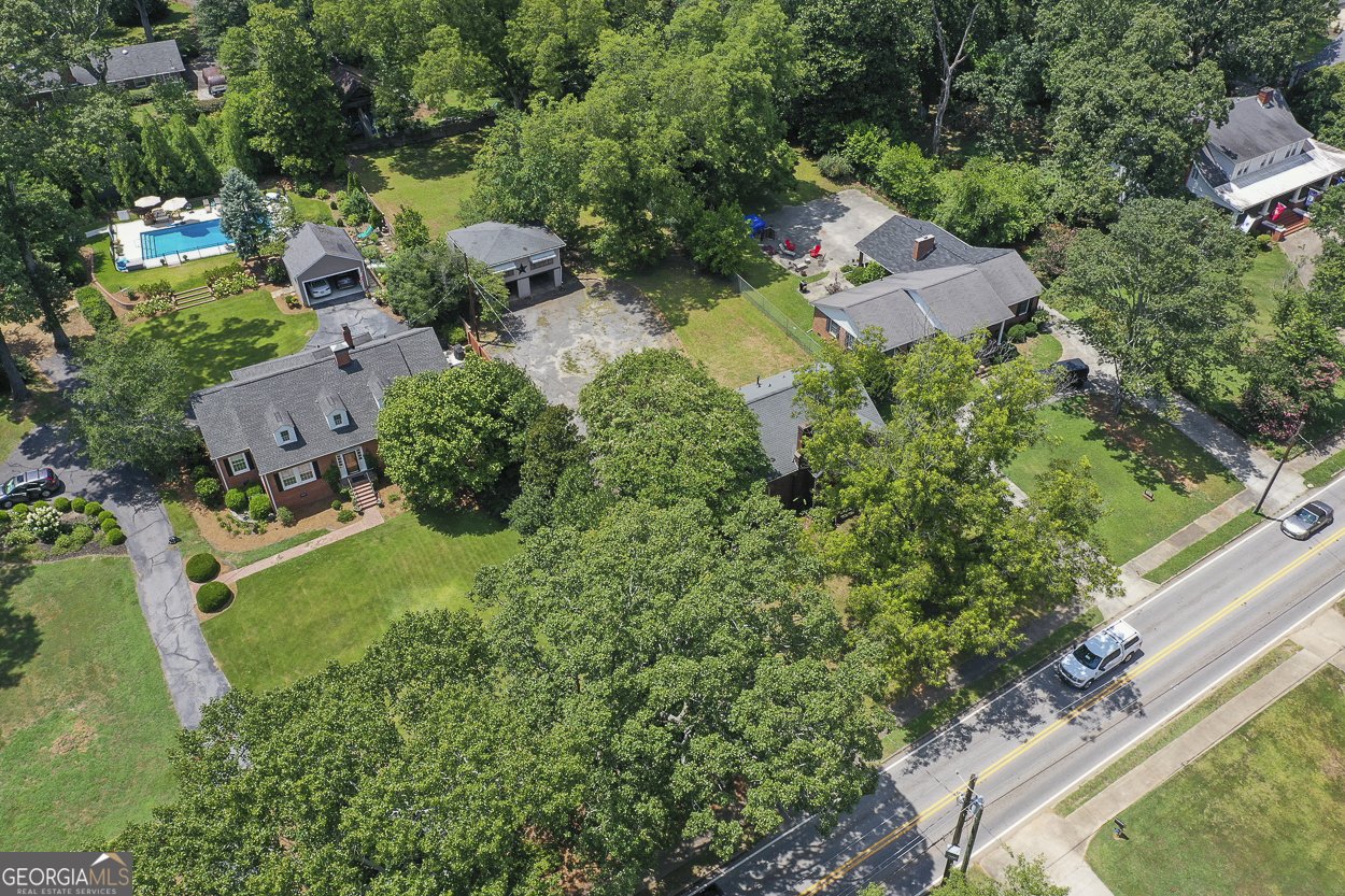 560 Athens Street Hartwell - 38
