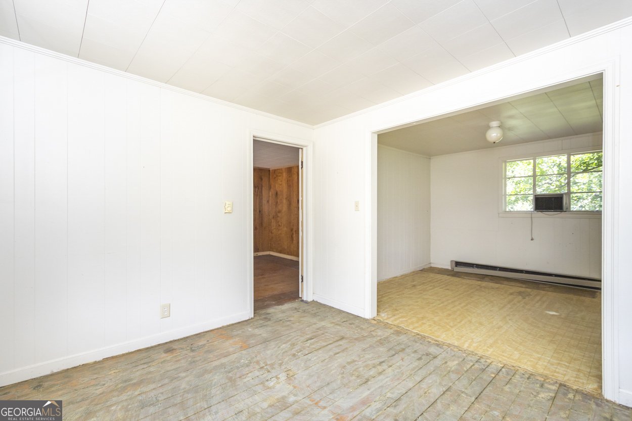 560 Athens Street Hartwell - 9
