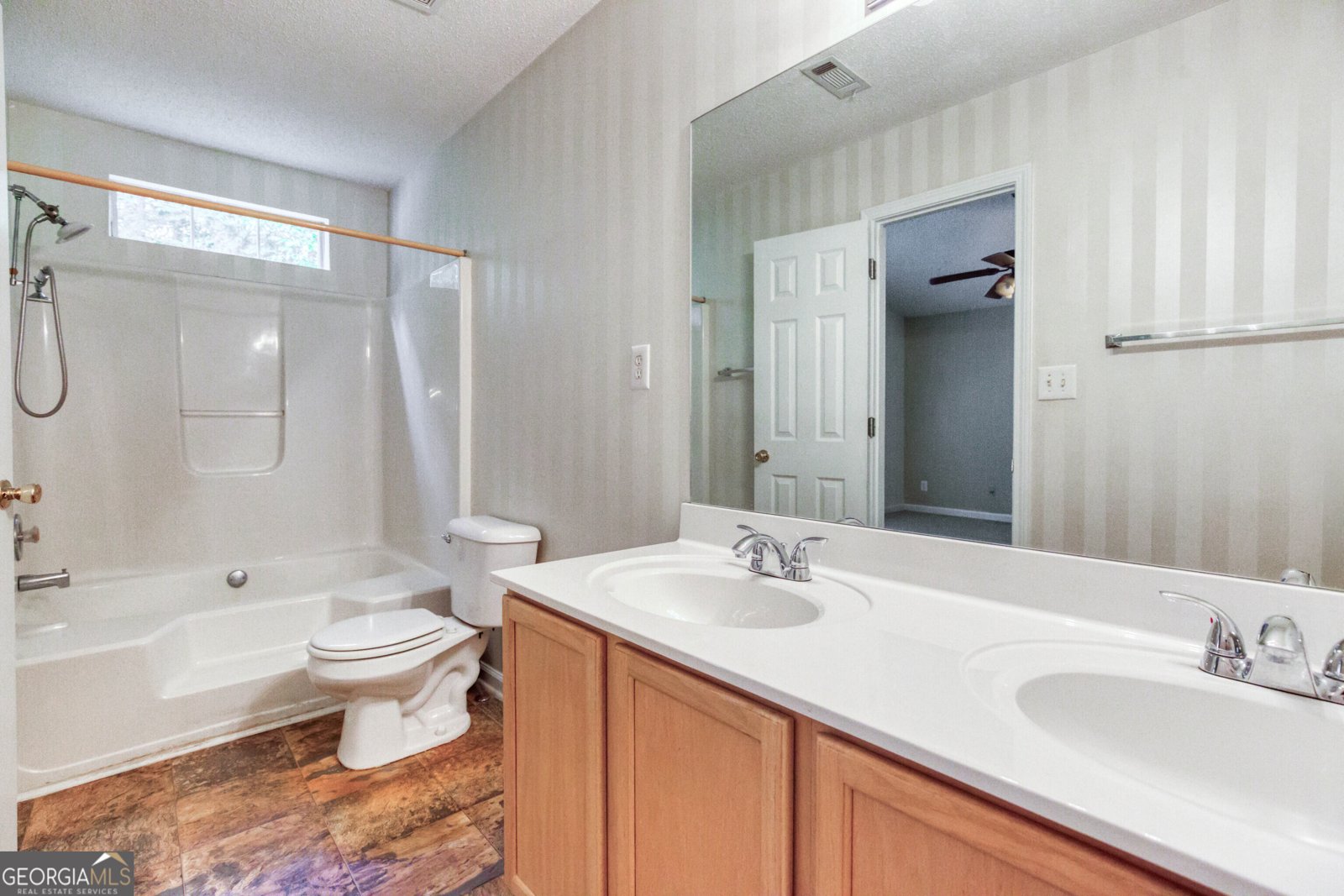 709 Kilkenny Circle Lithonia - 31