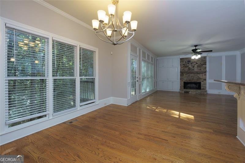 2687 BLACK FOX Buford - 12