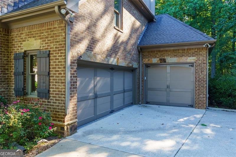 2687 BLACK FOX Buford - 2