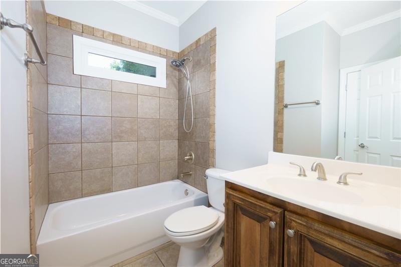 2687 BLACK FOX Buford - 8
