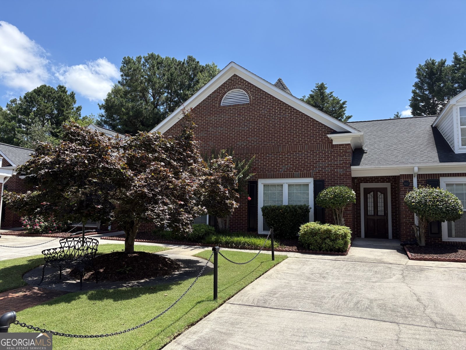 812 Manor Way Cartersville - 1