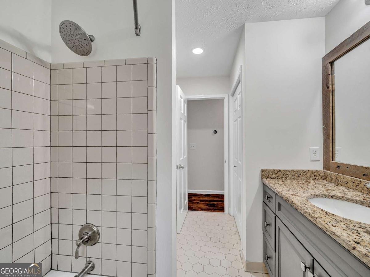 281 Timber Laurel Lane Lawrenceville - 17