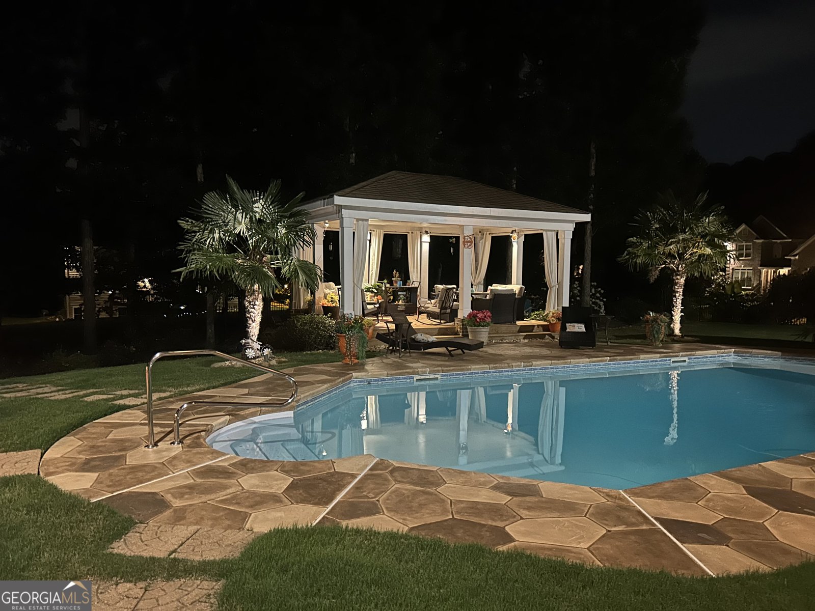 500 SAINT SAMBAR Drive Ellenwood - 37