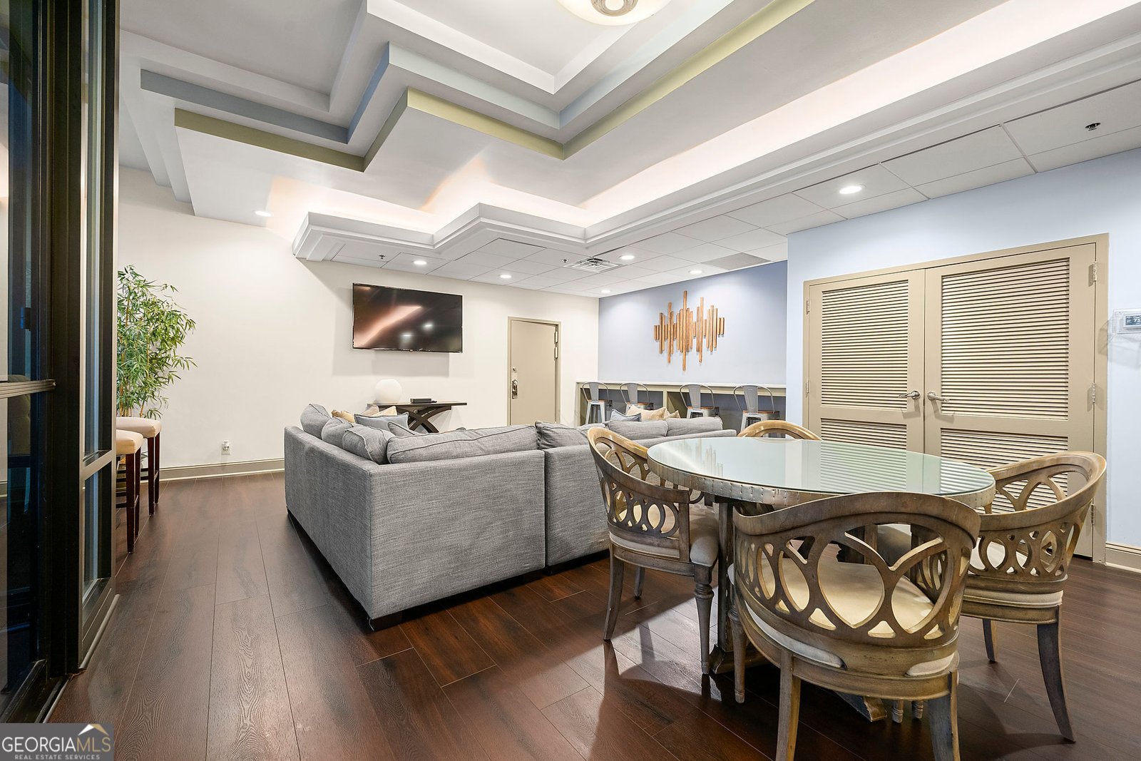 3481 Lakeside Drive Atlanta - 1