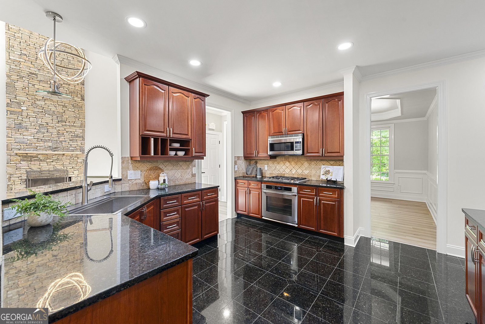 555 Spring Gate Lane Alpharetta - 12