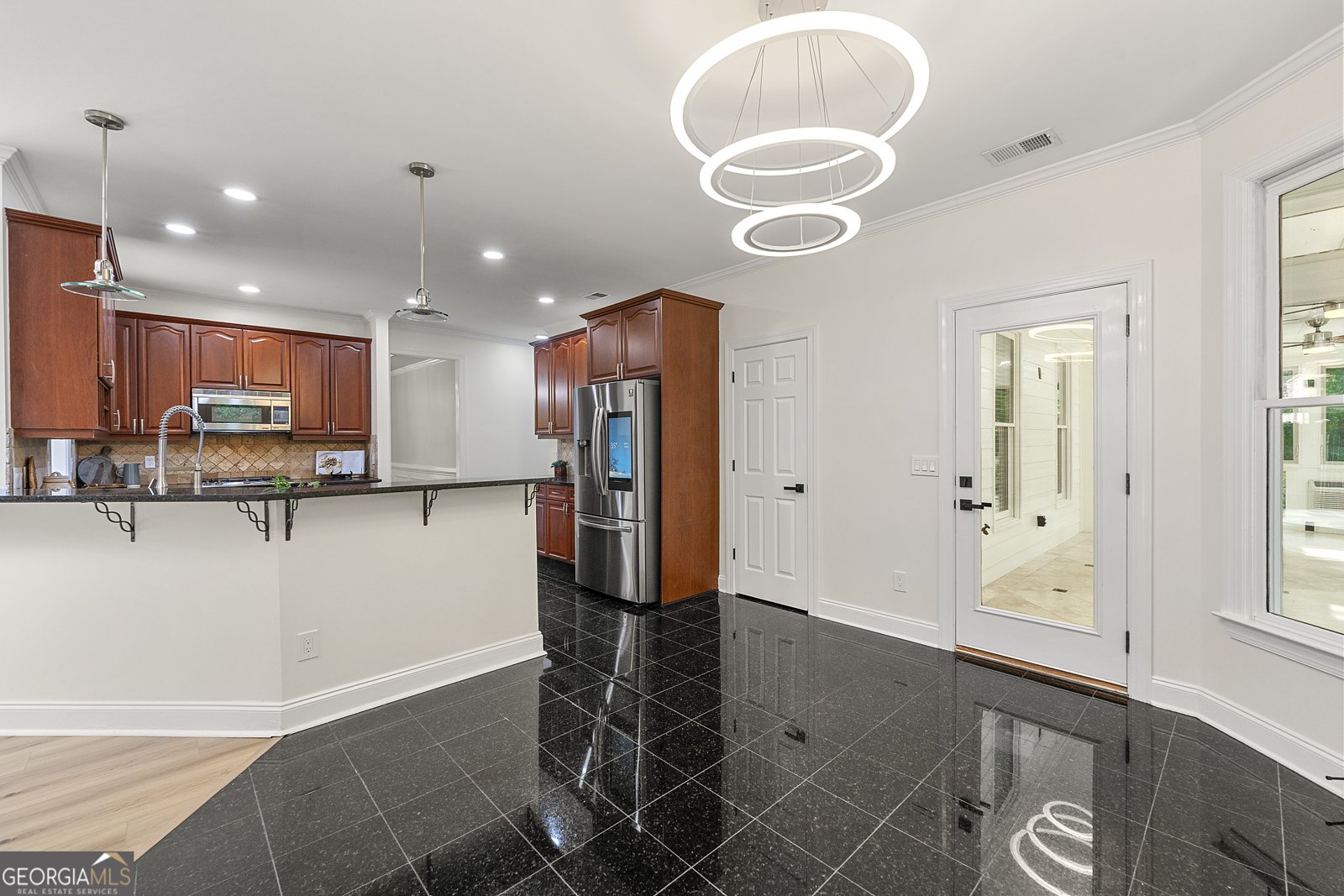 555 Spring Gate Lane Alpharetta - 15