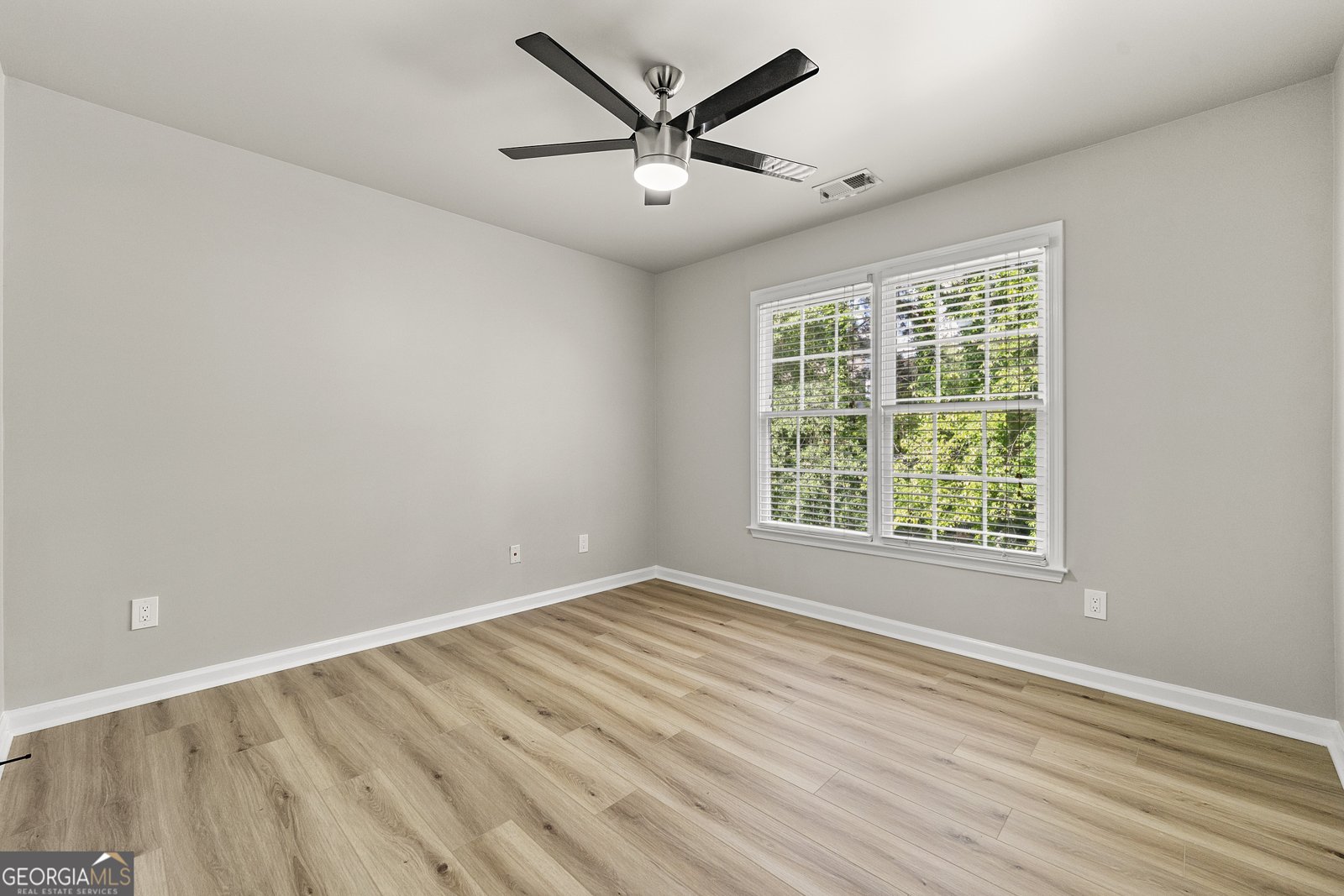 555 Spring Gate Lane Alpharetta - 29