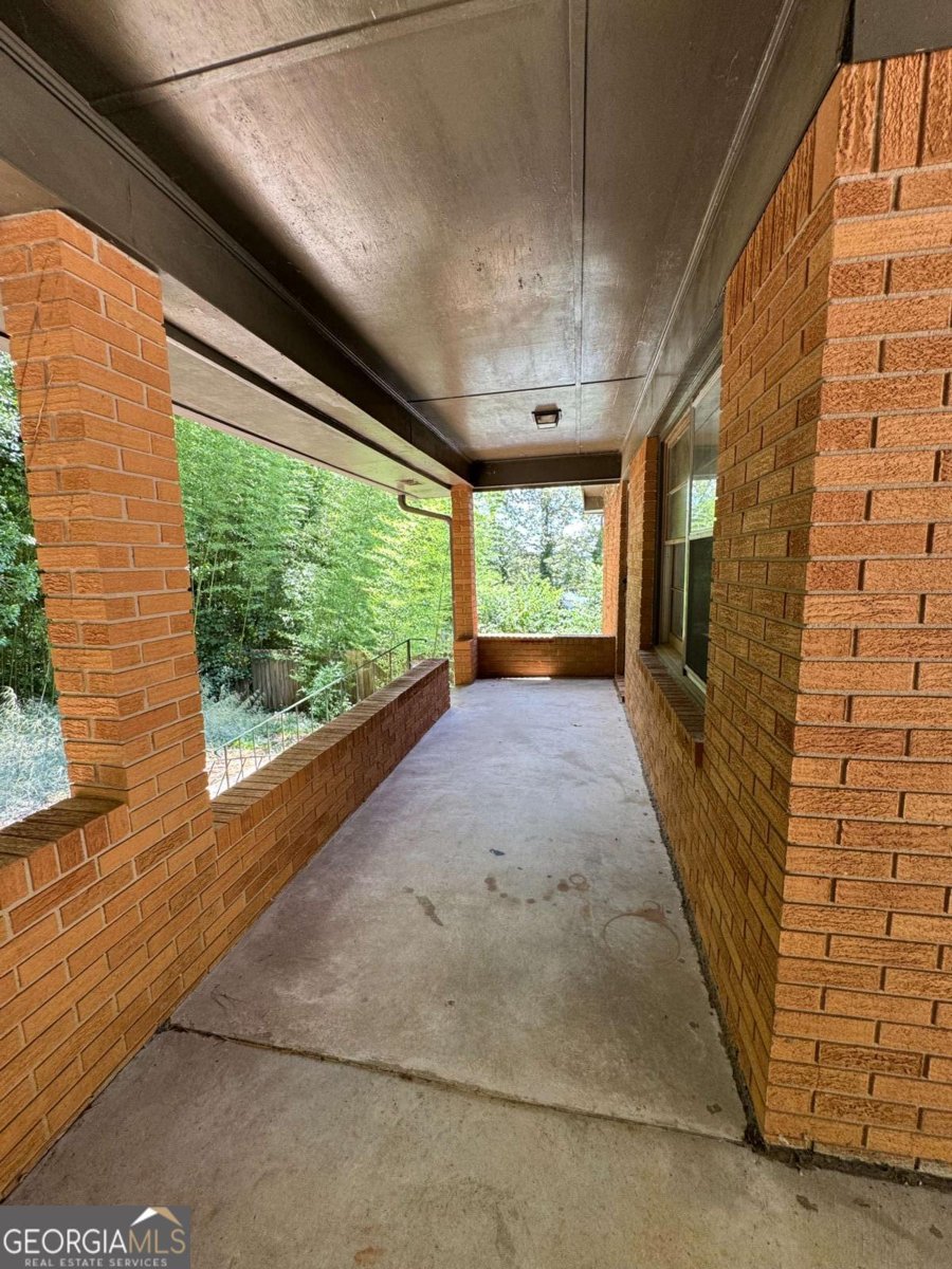 5 Ridgewood Drive Cartersville - 34