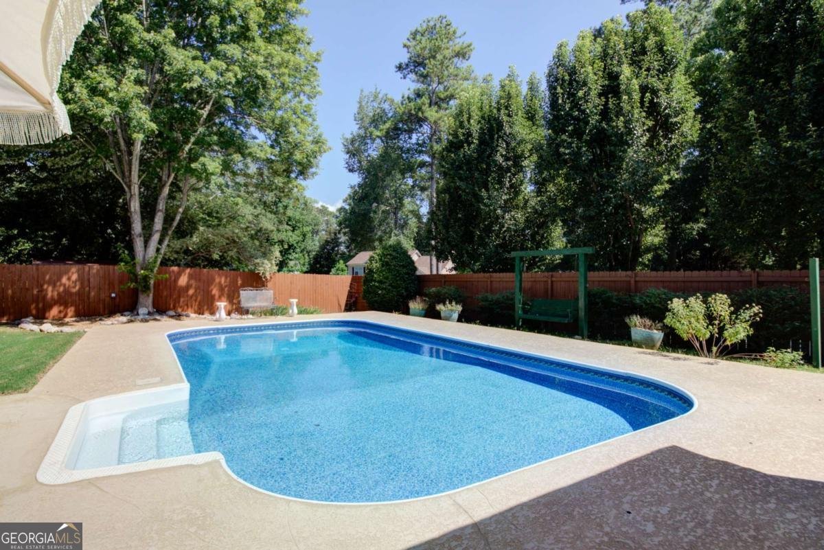 3320 Elizabeth Court Cumming - 32