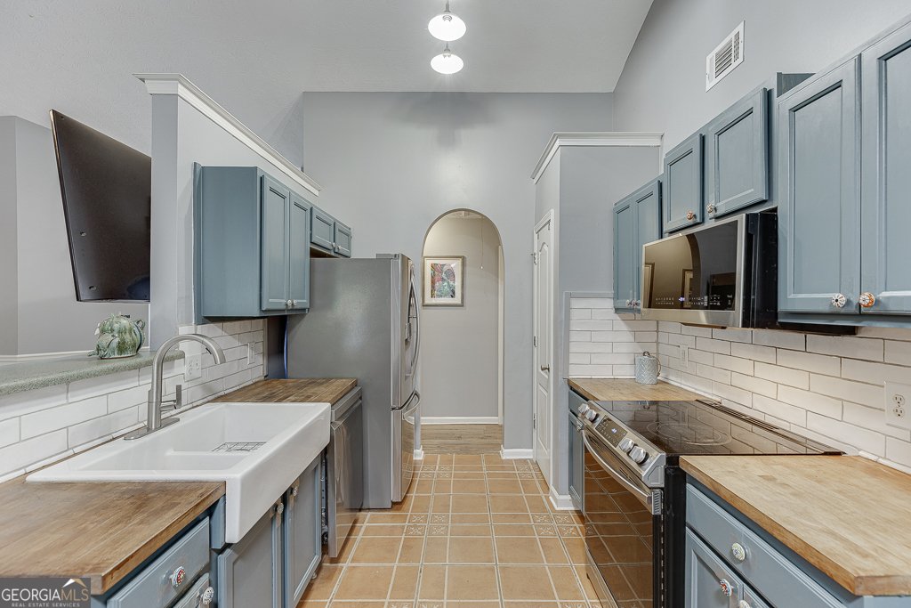 370 Fairfield Drive Jefferson - 11