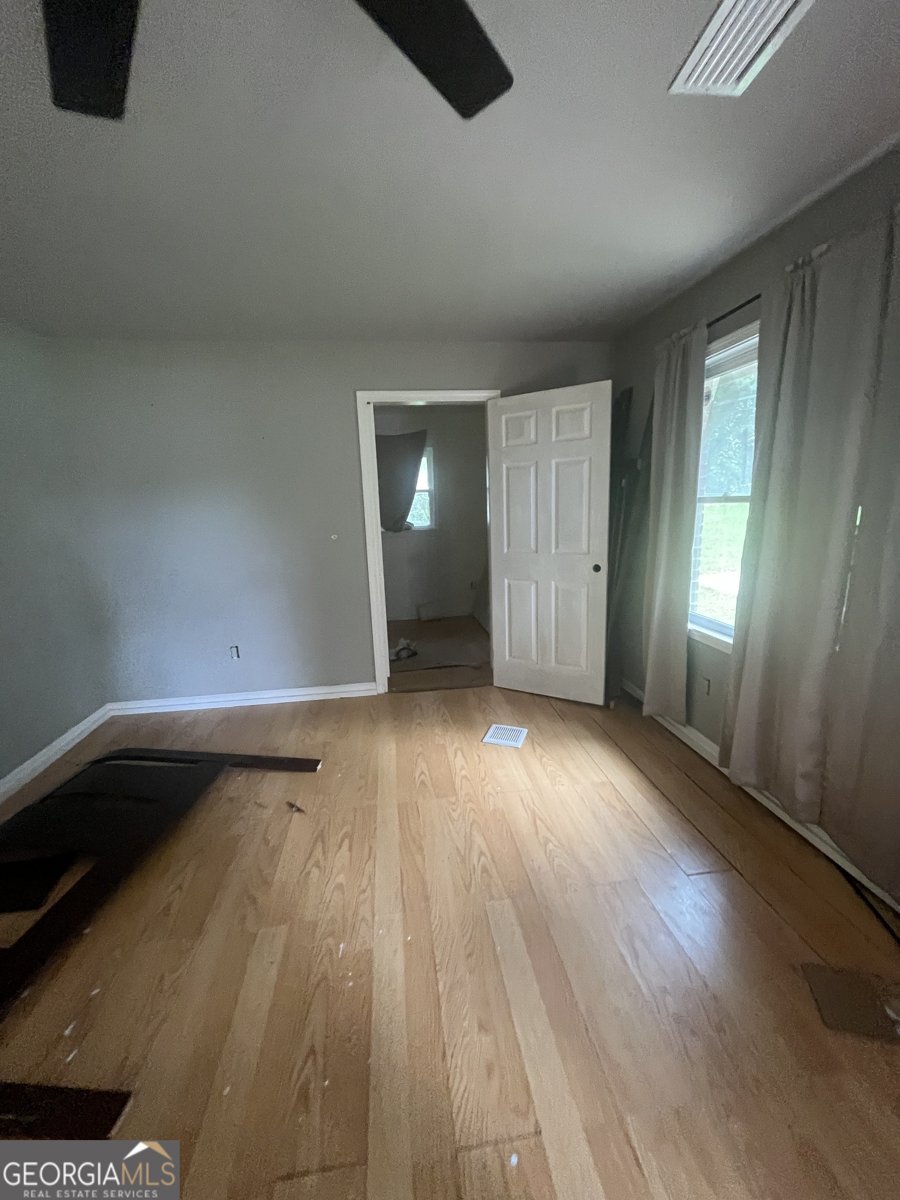 2191 Jonesboro Road Atlanta - 3