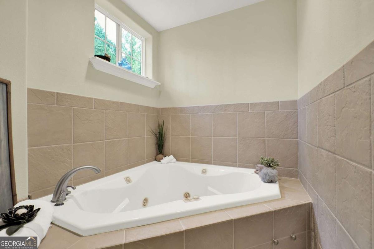 5531 Legacy Trail Douglasville - 55