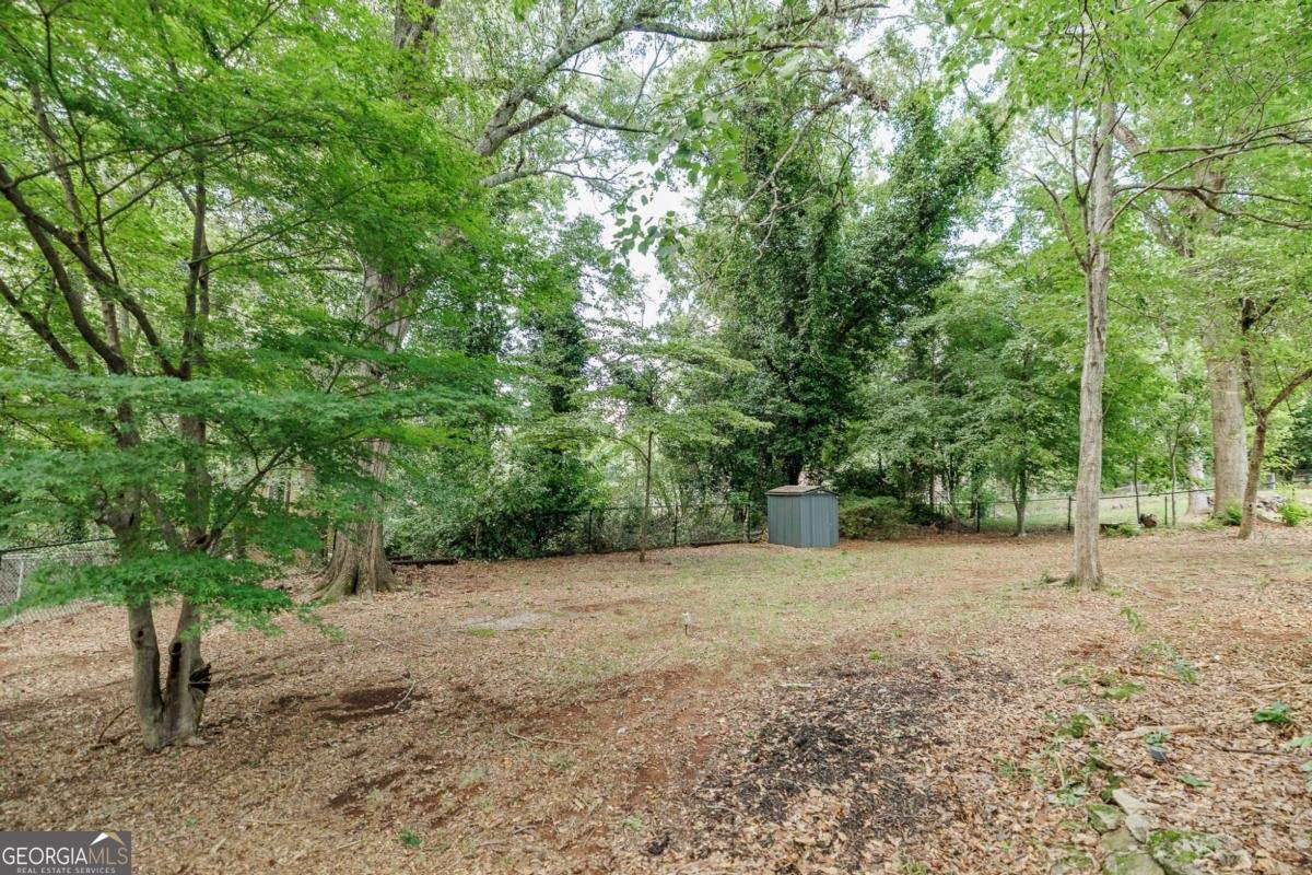 655 University Circle Athens - 1