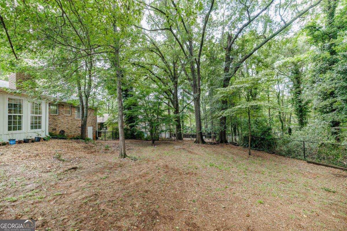 655 University Circle Athens - 34