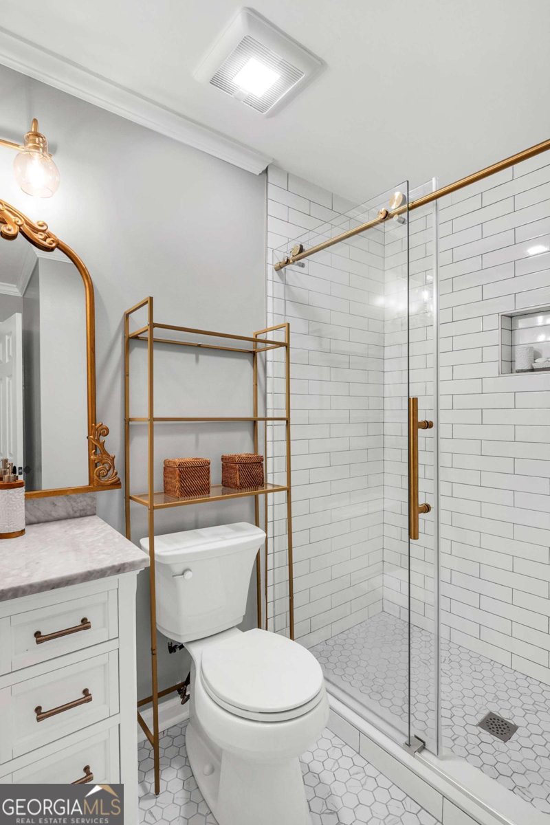 1316 Hickory Circle Auburn - 7