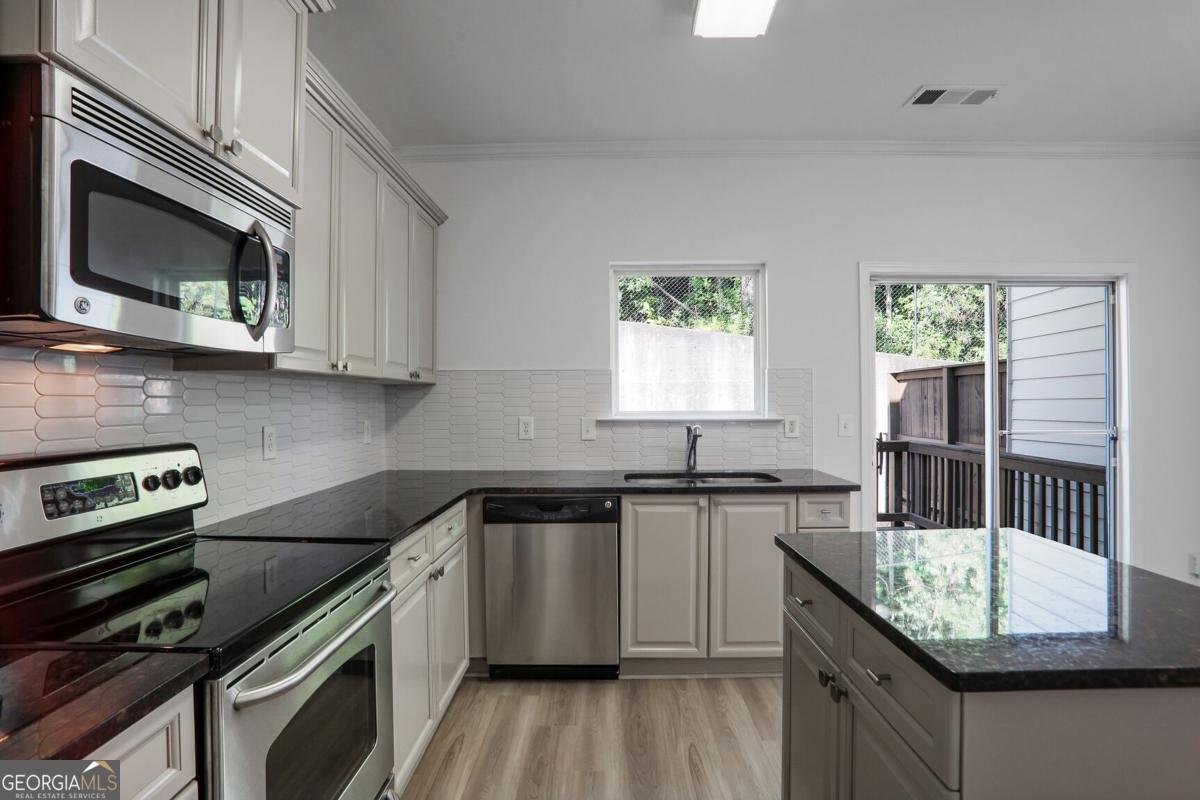 1488 Liberty Parkway Atlanta - 5