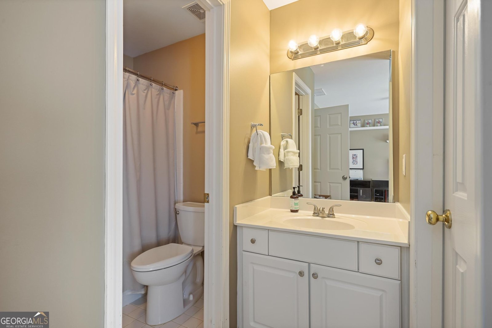 1034 Queensgate Drive Smyrna - 20